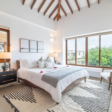 Tranquility At Mahogany And The Poolclub Villa
